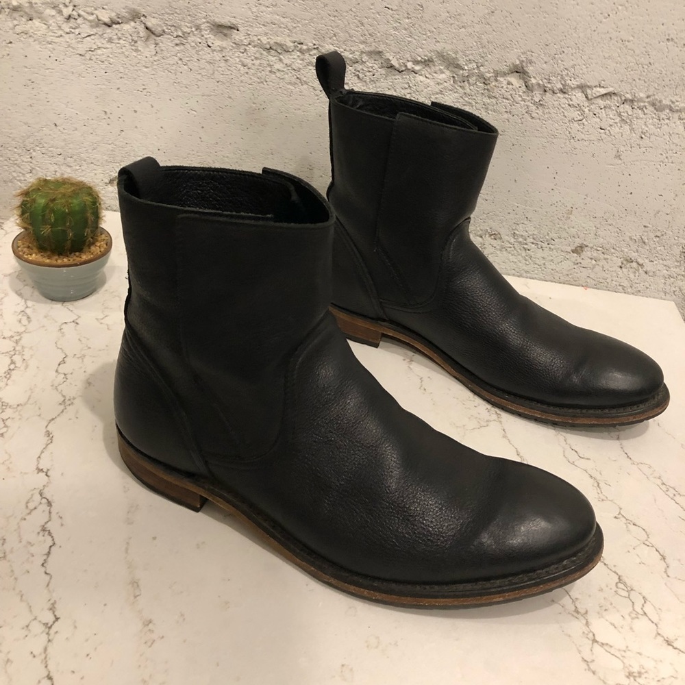 Men’s Walk-Over Boots